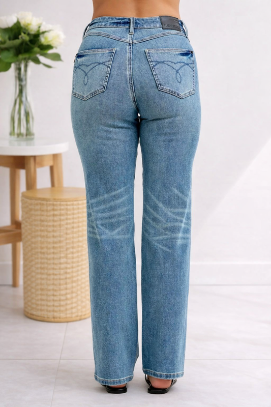 Judy Blue Contour Slim Straights